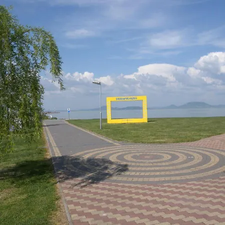 In 19325 Prázdninový dům *