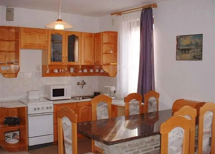 Сasa de vacaciones In 19325 Balatonmáriafürdő