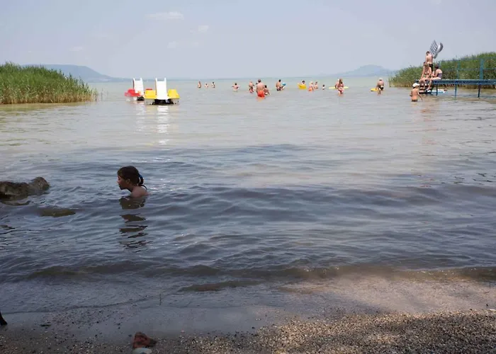 In 19325 Сasa de vacaciones Balatonmáriafürdő