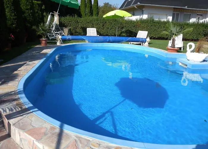 Feriehus In 19325 Balatonmáriafürdő